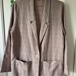 Women's Oversized Beige Plaid Jacket